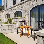 Hotel Cemal Alaçati Butık