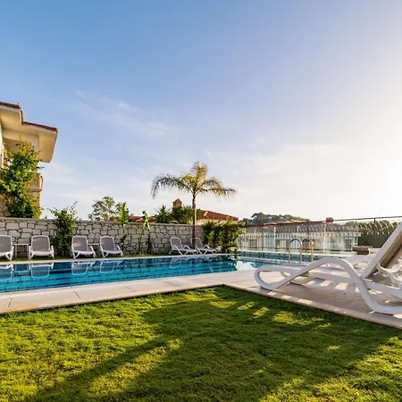 Cemal Butik * 알라카티