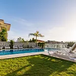 Cemal Butik * Alacati