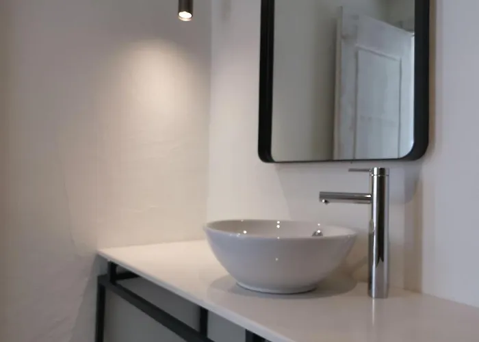 Cemal Alaçati Butık Otel *