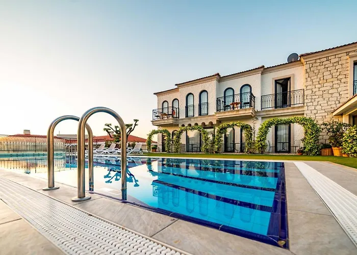 Otel Cemal Alaçati Butık *