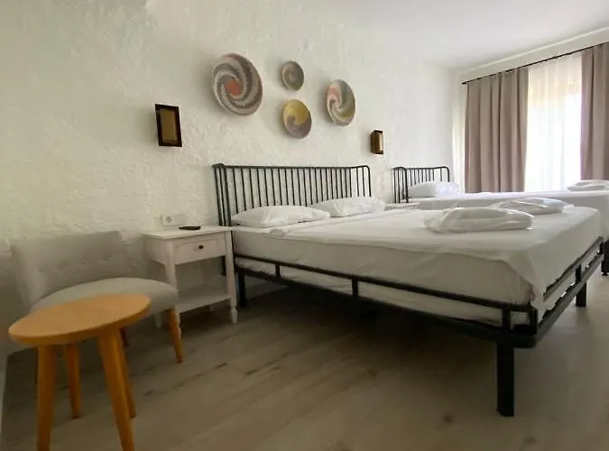 Otel Cemal Alaçati Butık *