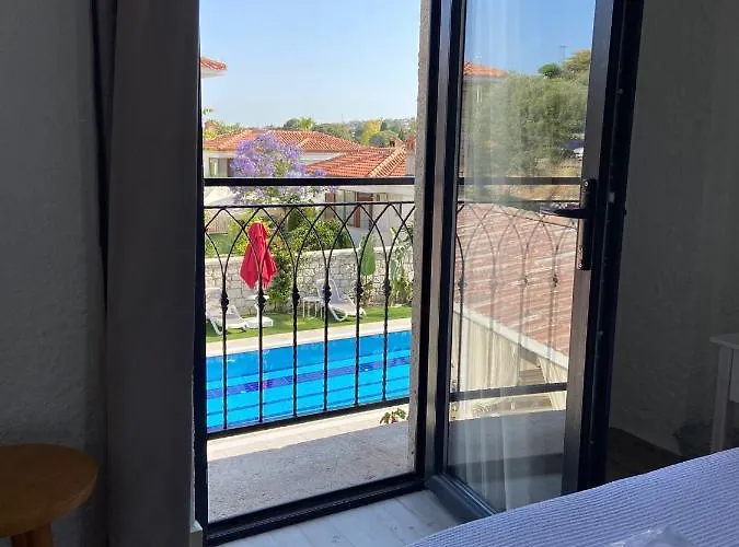 Otel Cemal Alaçati Butık