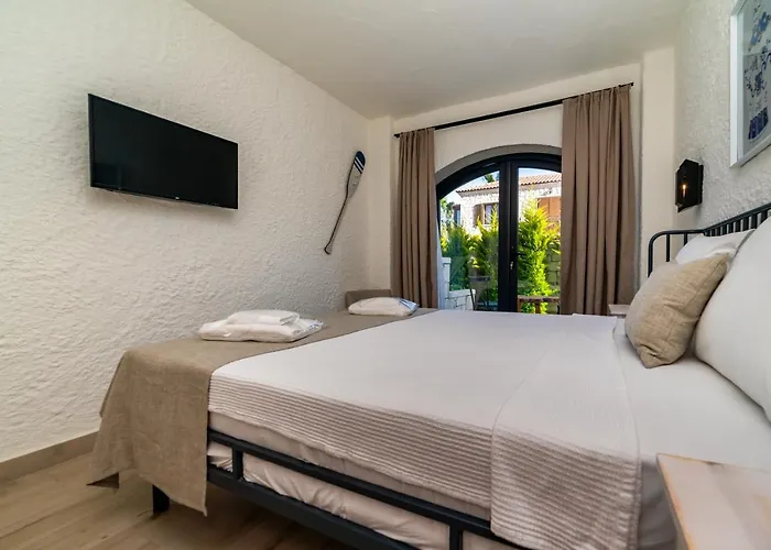 Cemal Butik * Алачати