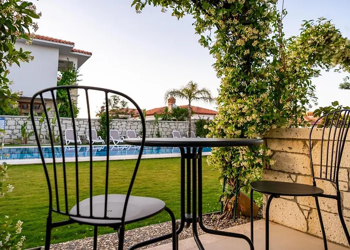 Cemal Butik Отель *